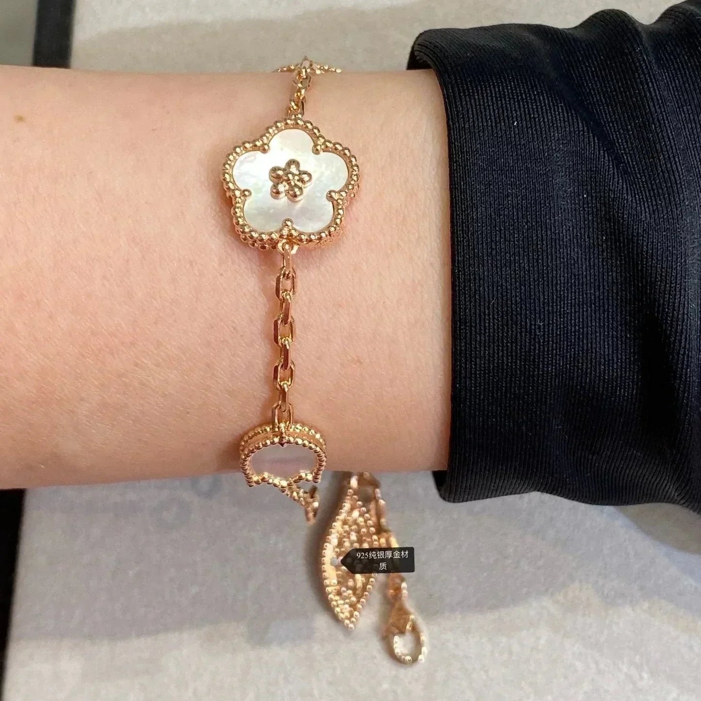 LUCKY SPRING PINK GOLD BRACELET 5 MOTIFS