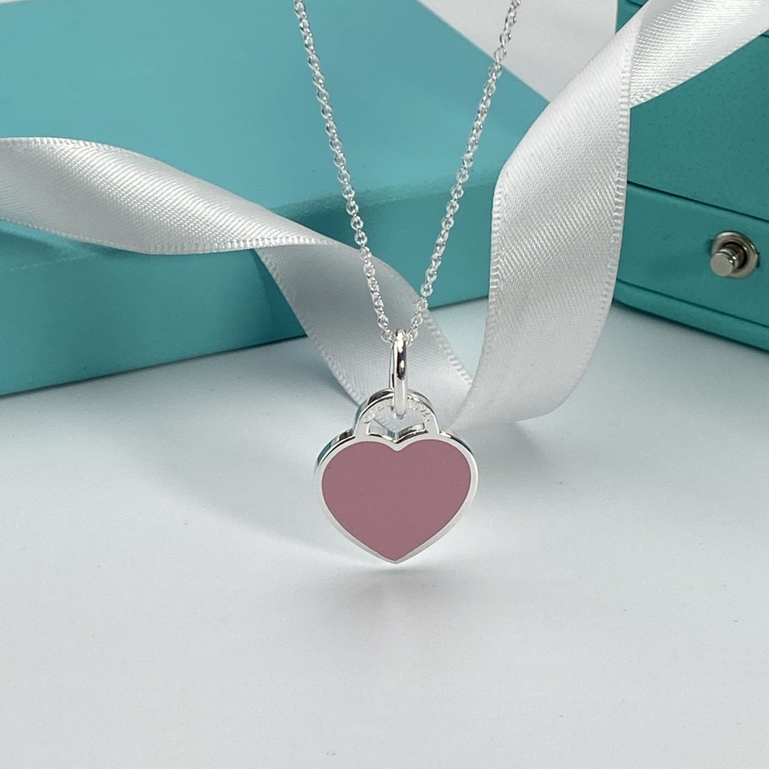 HEART PENDANT SILVER NECKLACE