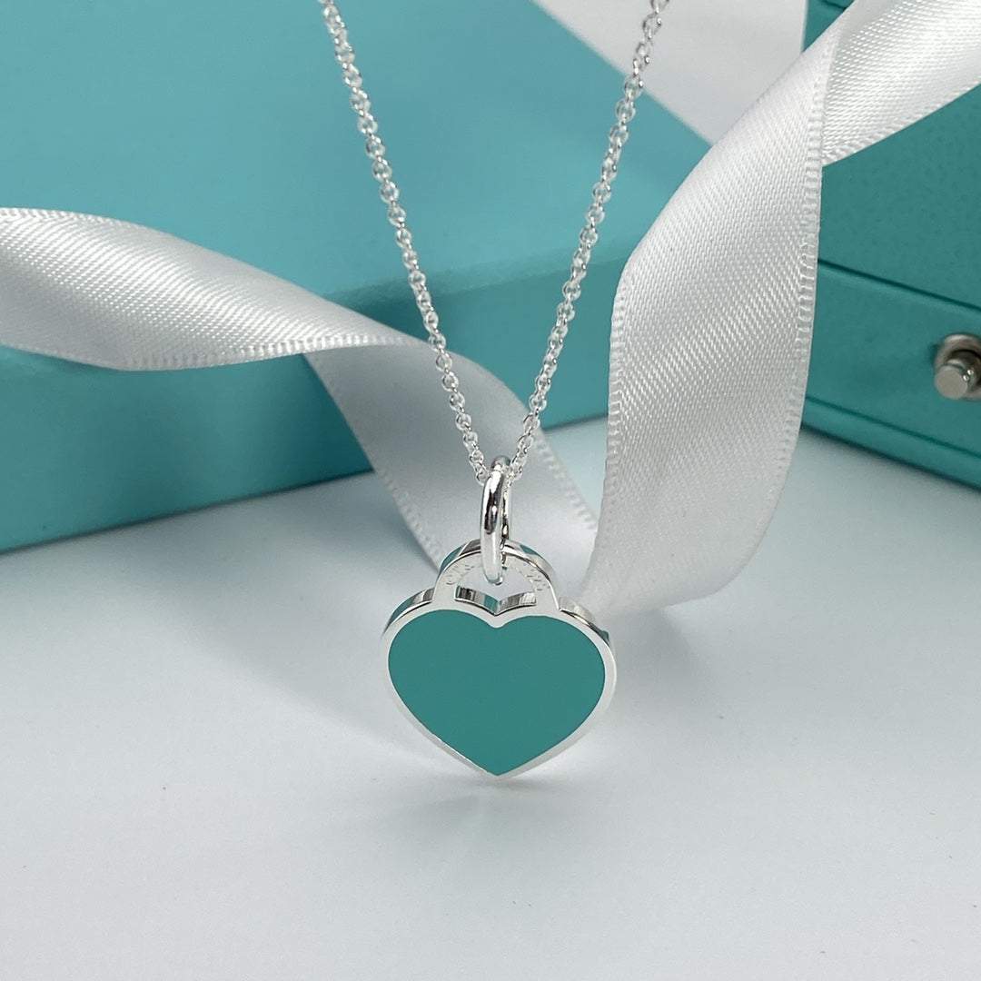 HEART PENDANT SILVER NECKLACE