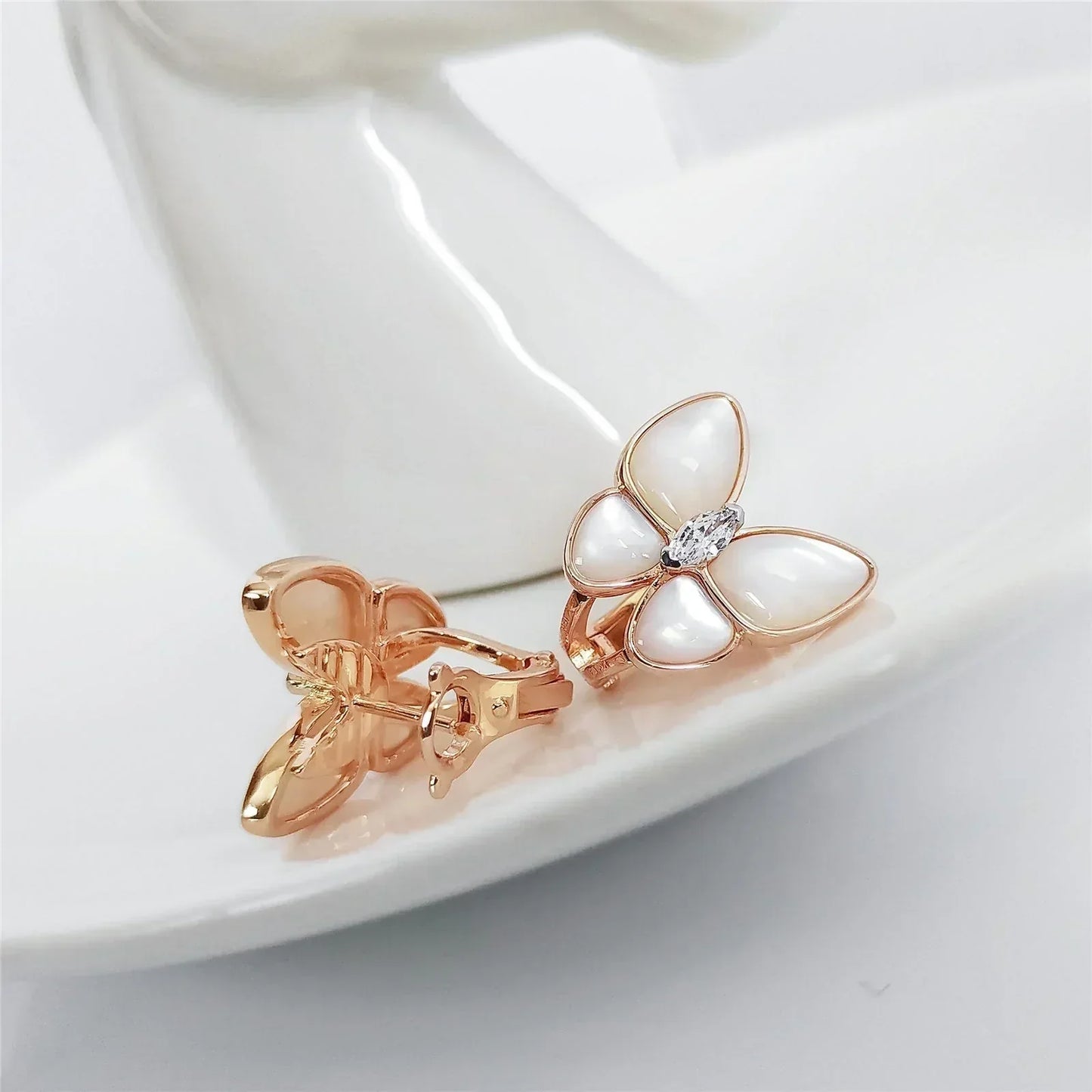 BUTTERFLY MOP DIAMOND PINK GOLD EARRINGS