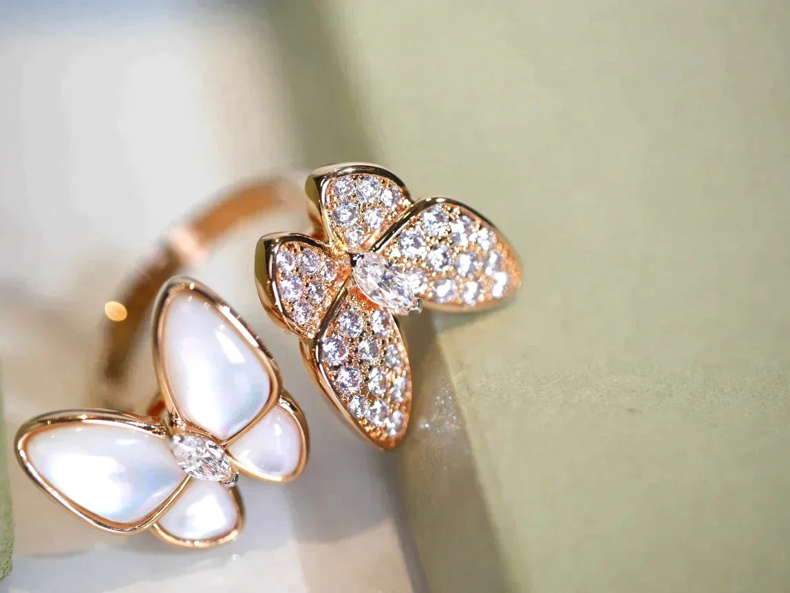 TWIN BUTTERFLY DIAMOND MOP RING