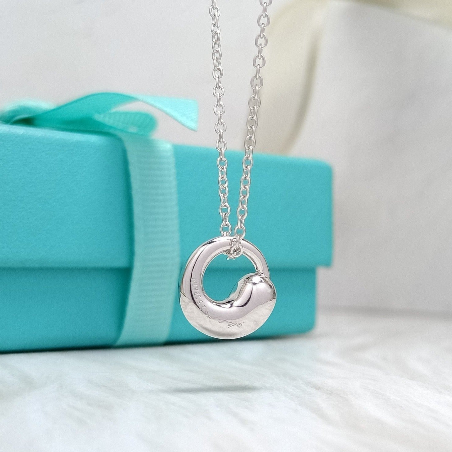 SNAIL PENDANT SILVER NECKLACE