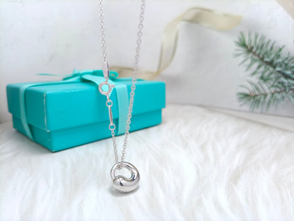 SNAIL PENDANT SILVER NECKLACE