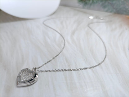 HEART DIAMONDS PENDANT NECKLACE