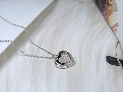 HEART DIAMONDS PENDANT NECKLACE