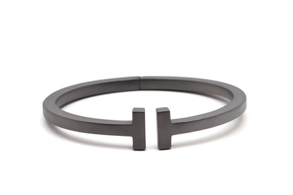 T WIDE CARBON BRACELET