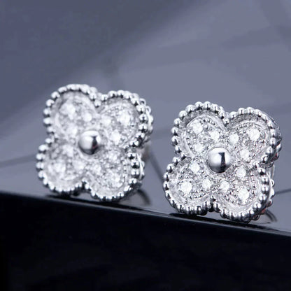 CLOVER SILVER DIAMOND STUD EARRINGS