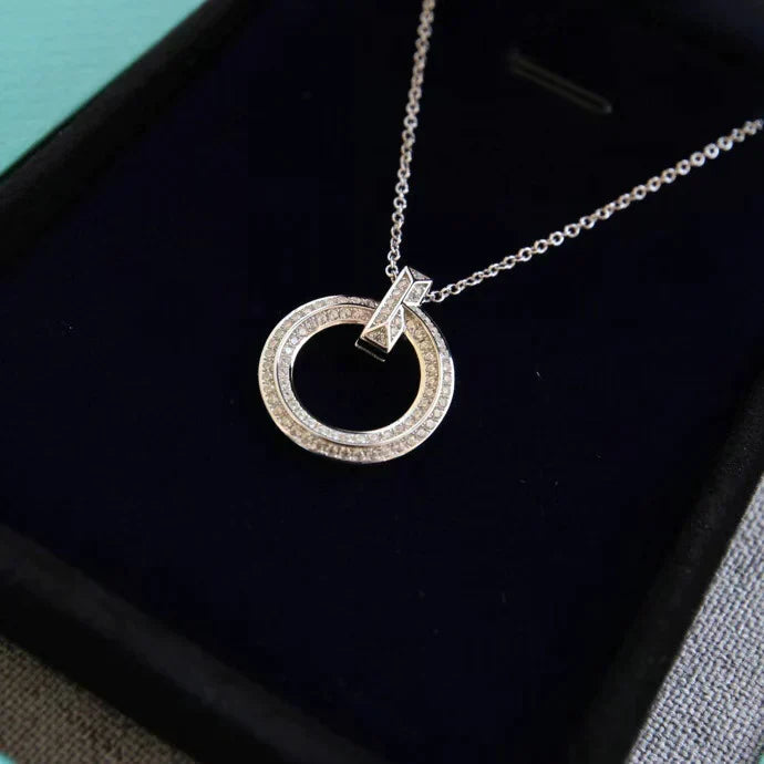 T TRUE DIAMOND PAVED NECKLACE