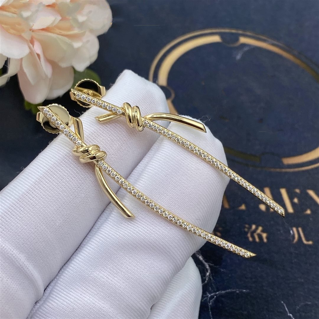 KNOT DROP EARRINGS IN YELLOW GOLD WITH DIAMONDS