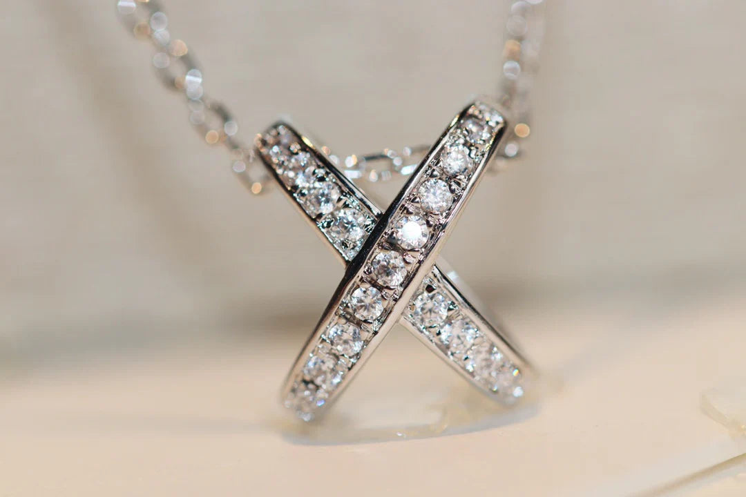 JEUX DE DIAMOND NECKLACE