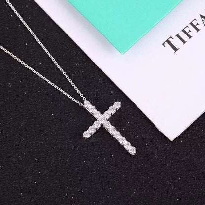 MOISSANITE STONE CROSS PENDANT NECKLACE SIMULATED DIAMOND CROSS CHOKER