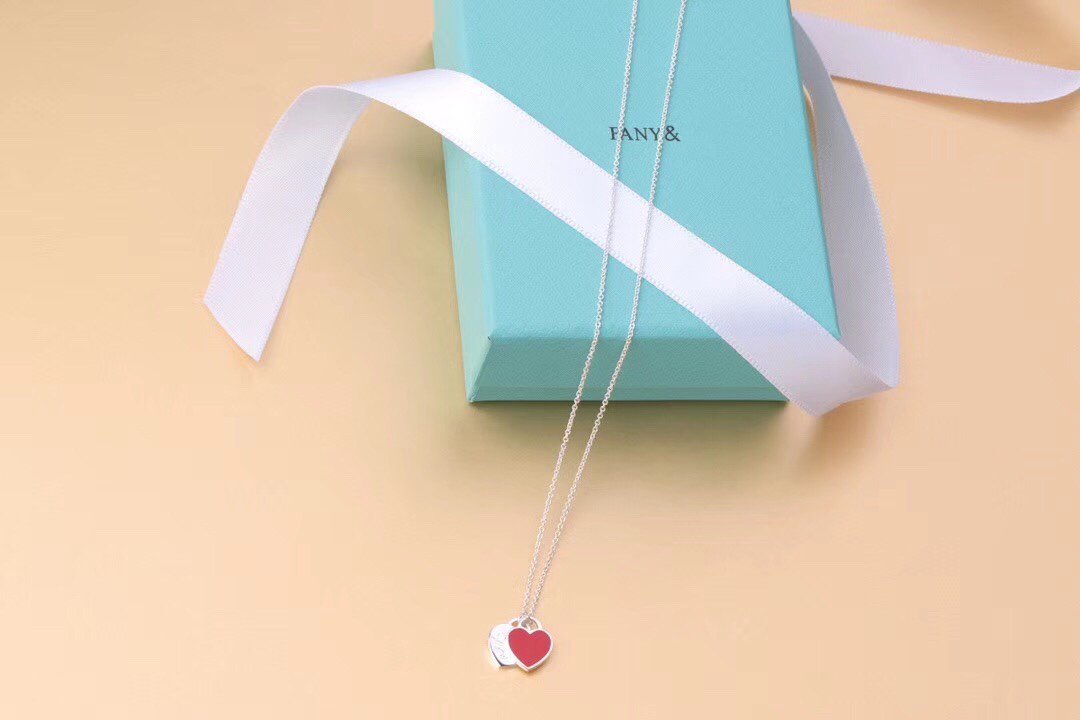 DOUBLE HEART TAG PENDANT SILVER MINI NECKLACE