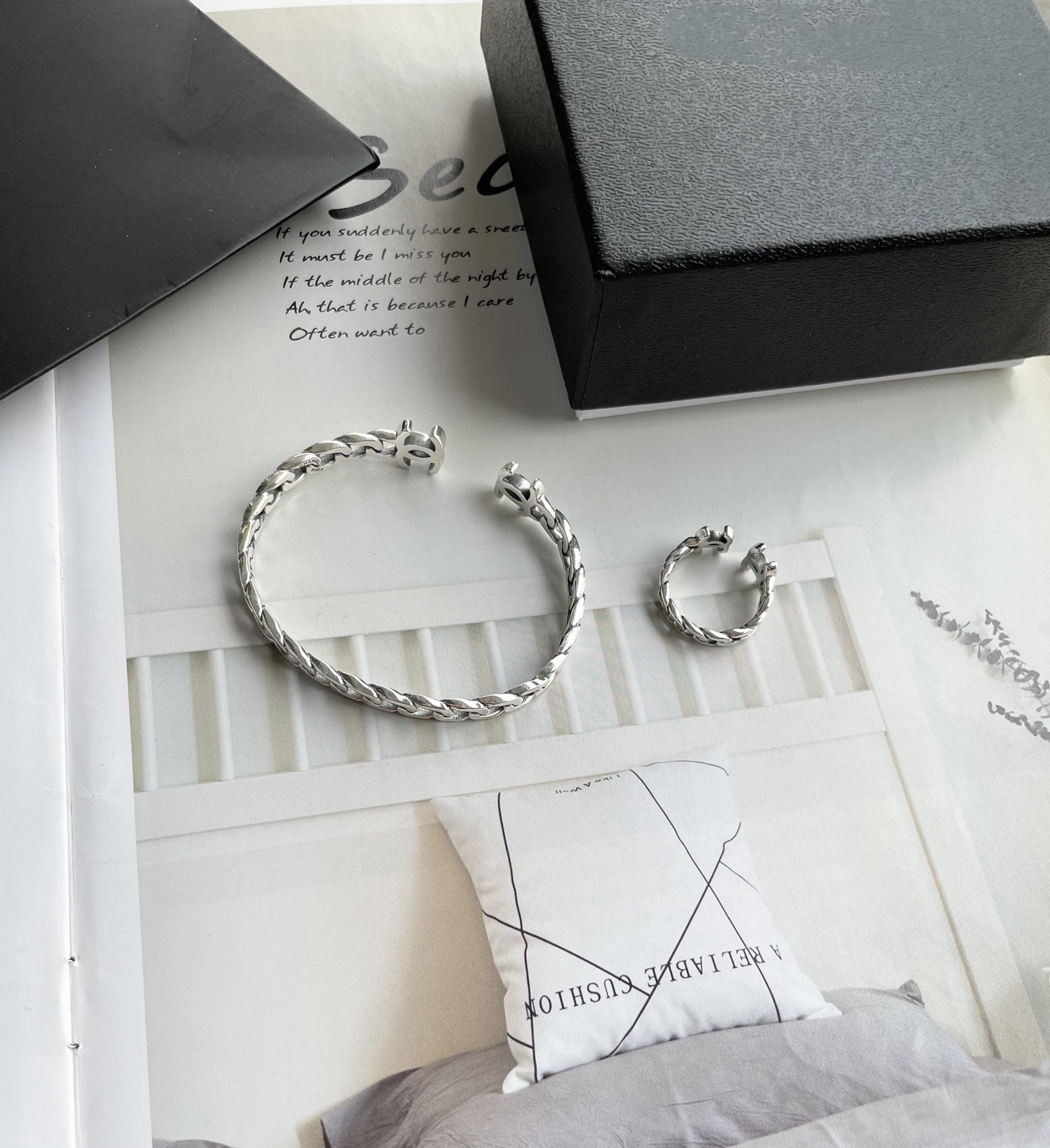 DOUBLE CC SILVER BRACELET