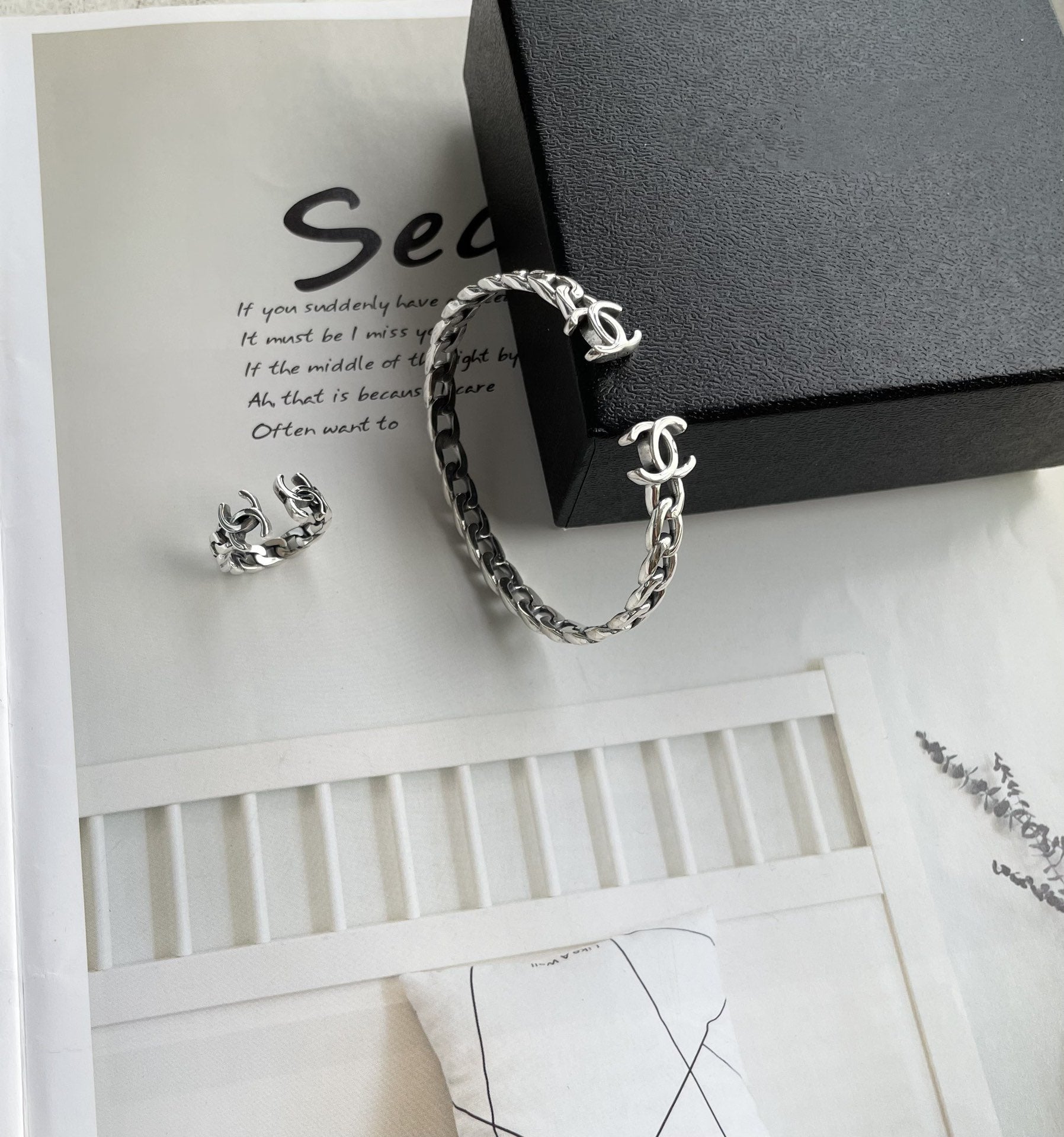 DOUBLE CC SILVER BRACELET