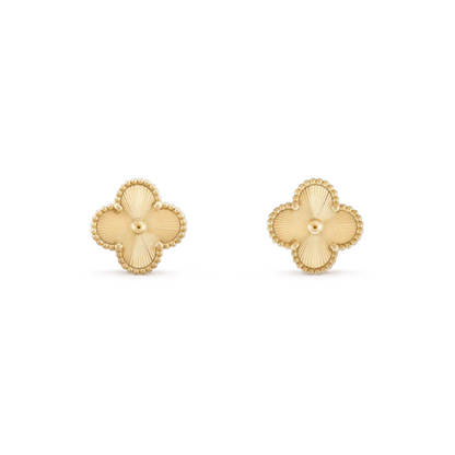 CLOVER STUD DIAMOND EARRINGS