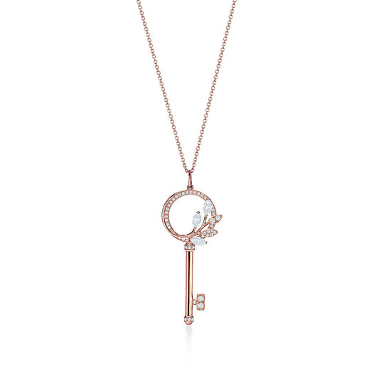 VICTORIA DIAMOND PINK GOLD VINE CIRCLE KEY NECKLACE